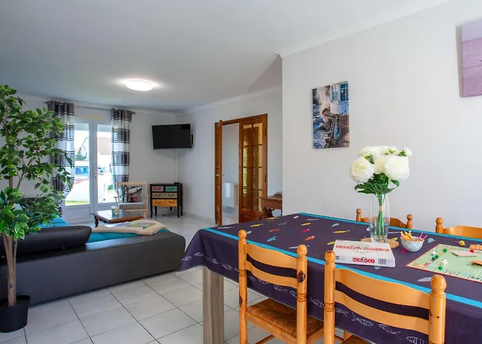 Les Pecheries By Interhome *