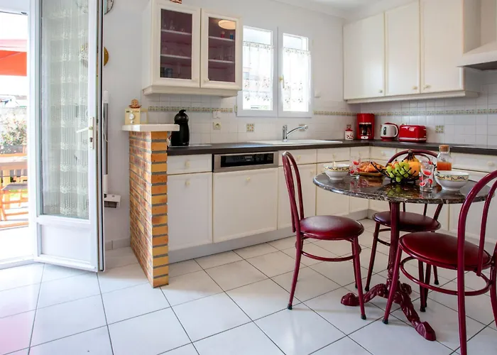 Les Pecheries By Interhome Hébergement de vacances Pornic